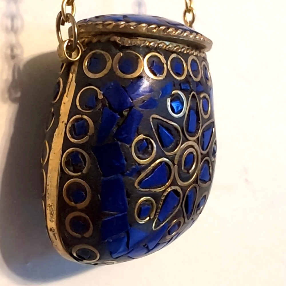 Tibetan Snuff Bottle Necklace
